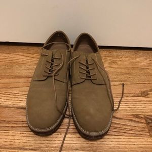 Izod Suede Oxford shoes